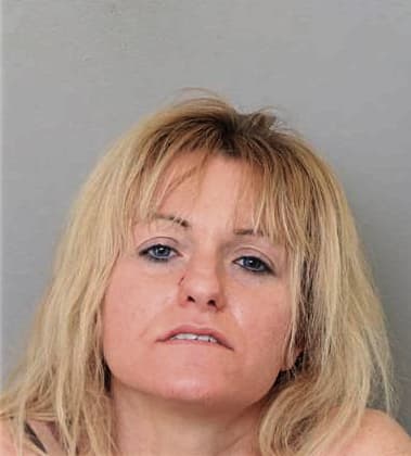 Tara Moore, - Virginia Beach County, VA 